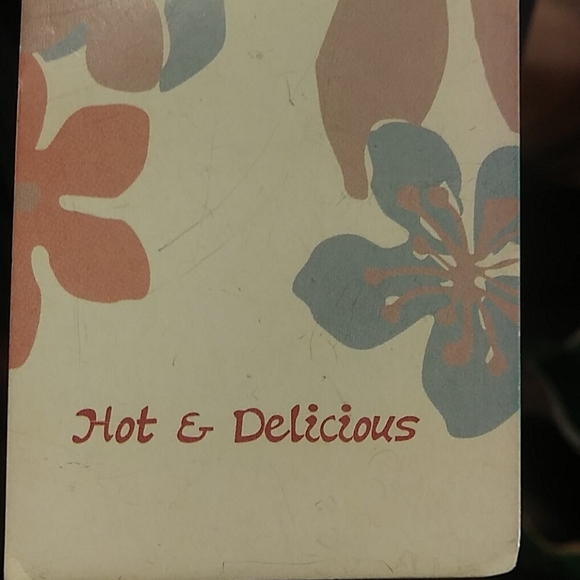 Hot & Delicious - Picture 4 of 5